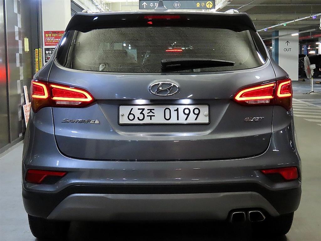 HYUNDAI Santa Fe - Vista 5