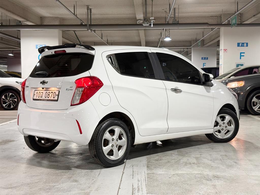 Chevrolet Spark - Vista 2