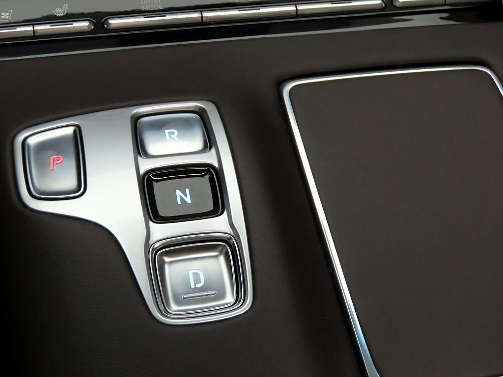 HYUNDAI Grandeur - Vista 10