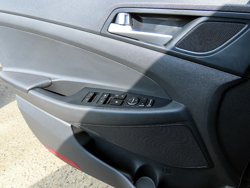 HYUNDAI Tucson - Vista 11