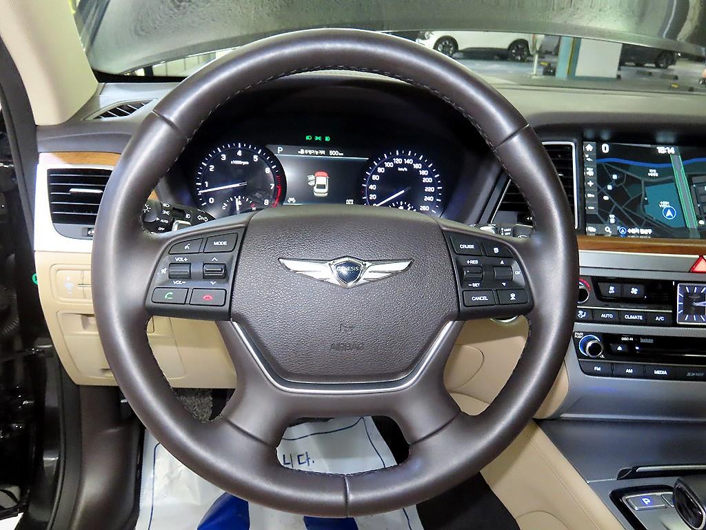 Genesis G80 - Vista 8