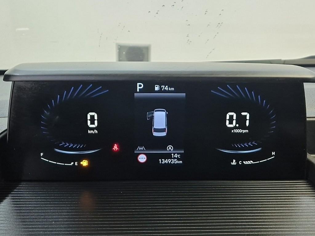 HYUNDAI Staria - Vista 6