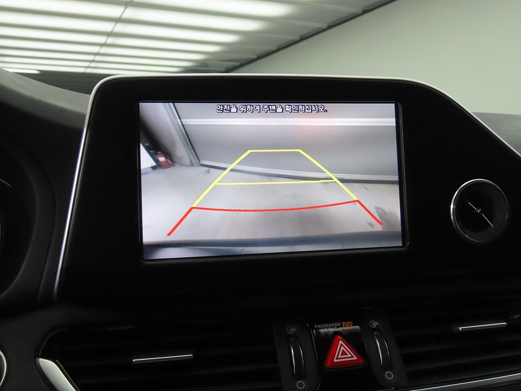 HYUNDAI Grandeur - Vista 12