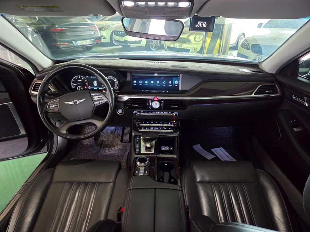 Genesis EQ900 - Vista 8