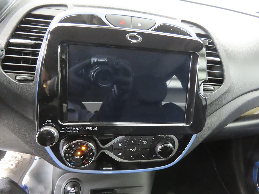 SAMSUNG QM3 2017 Blanco - Importación desde Corea - HF Imports Iquique - Foto 13