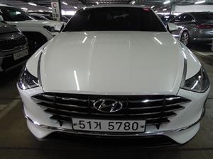 HYUNDAI Sonata - Vista 4