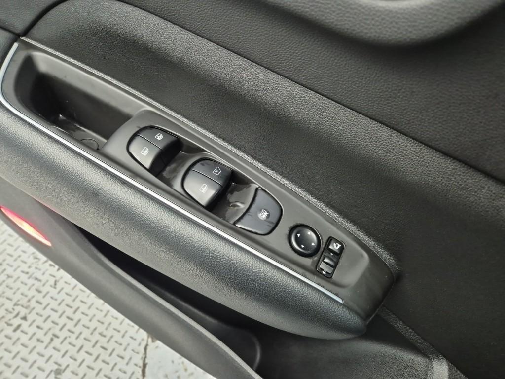 SAMSUNG QM6 2020 Blanco - Importación desde Corea - HF Imports Iquique - Foto 17