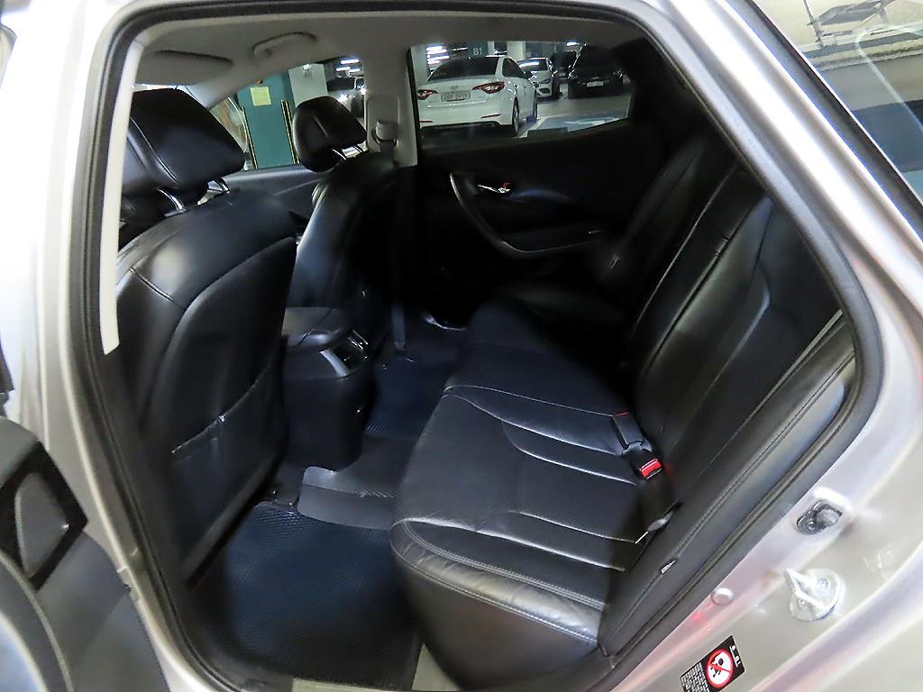 HYUNDAI Grandeur - Vista 7