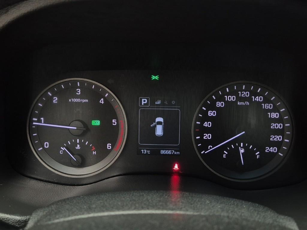 HYUNDAI Tucson - Vista 6