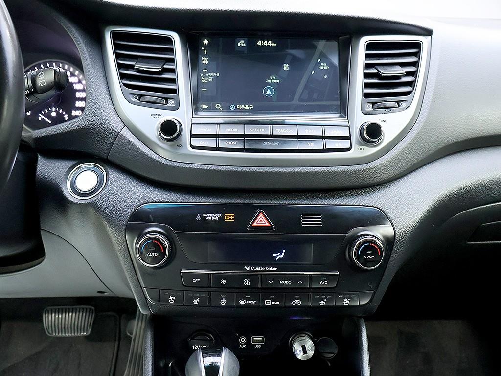 HYUNDAI Tucson 2017 Gris - Importación desde Corea - HF Imports Iquique - Foto 9