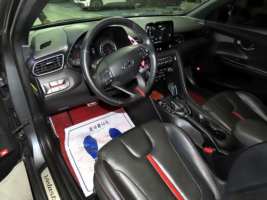 HYUNDAI Veloster - Vista 10