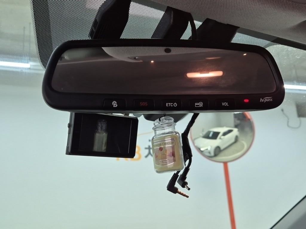 HYUNDAI Avante 2020 Blanco - Importación desde Corea - HF Imports Iquique - Foto 15