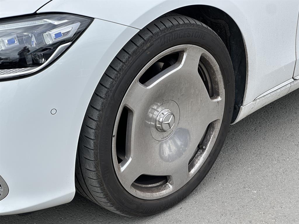 Mercedes Benz S Class - Vista 5