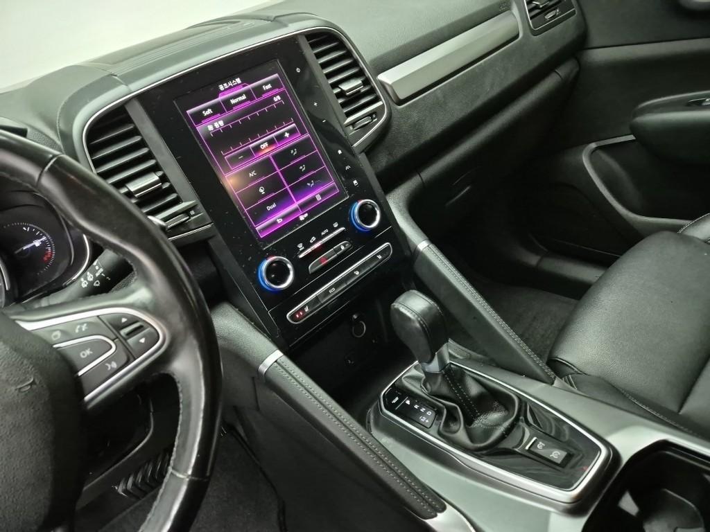 SAMSUNG QM6 - Vista 6