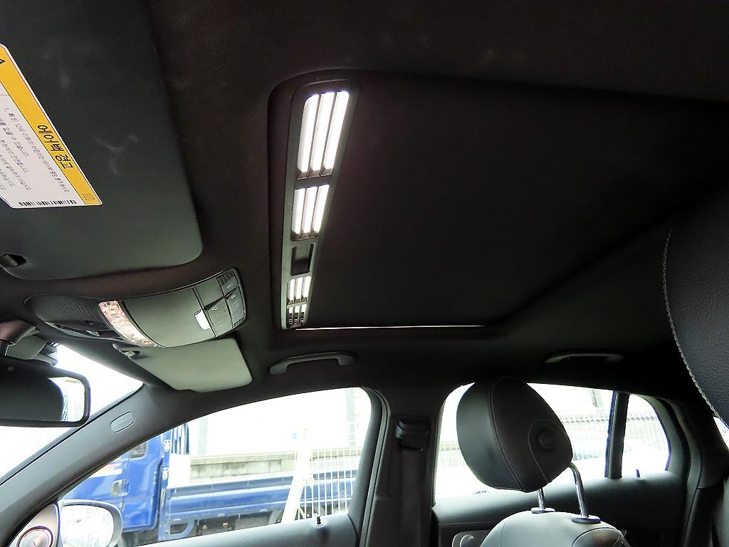 Mercedes Benz GLC Class 2019 Negro - Importación desde Corea - HF Imports Iquique - Foto 15