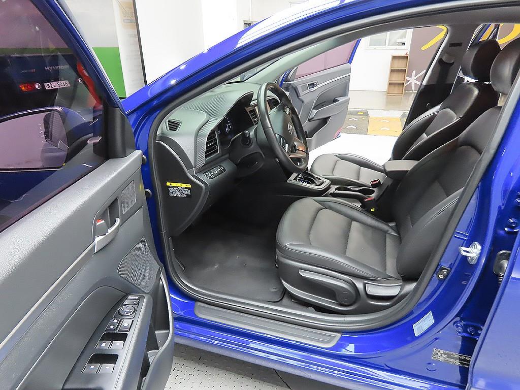 HYUNDAI Avante 2019 Azul - Importación desde Corea - HF Imports Iquique - Foto 9