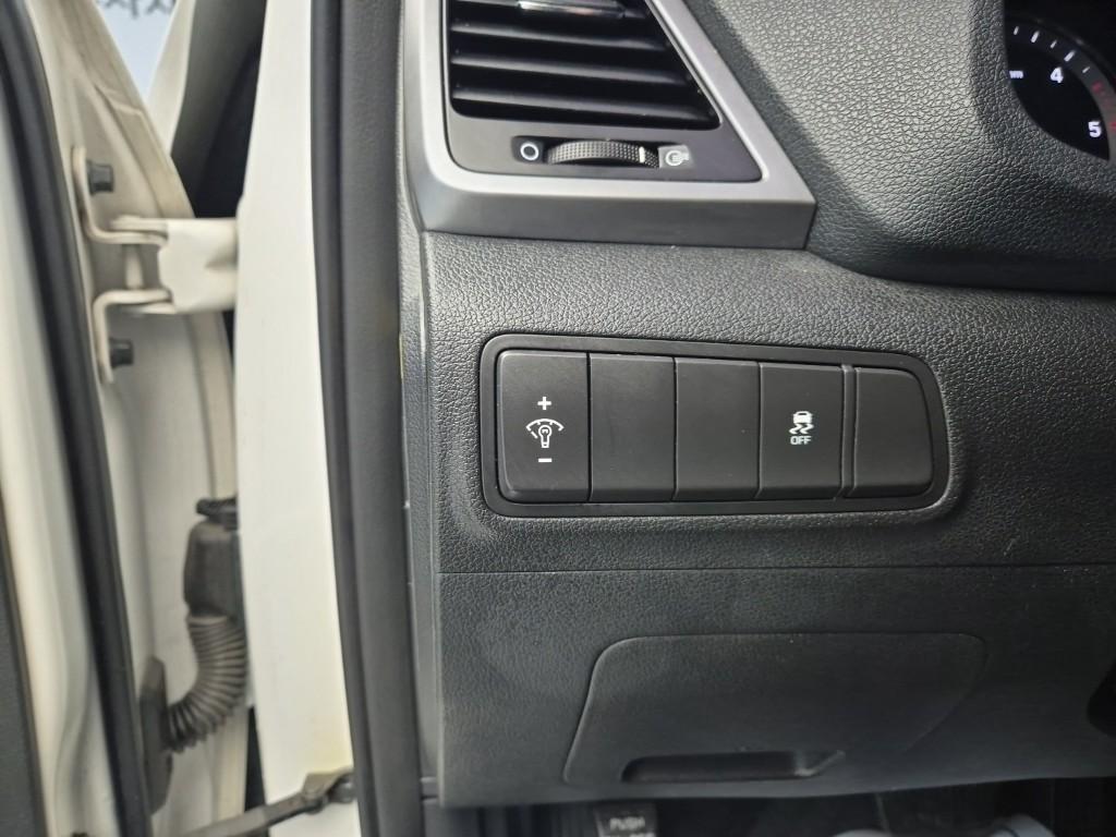 HYUNDAI Tucson 2017 Blanco - Importación desde Corea - HF Imports Iquique - Foto 16