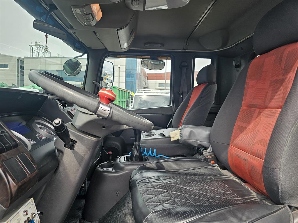 medium and large cargo apChoukJingae - Vista 9