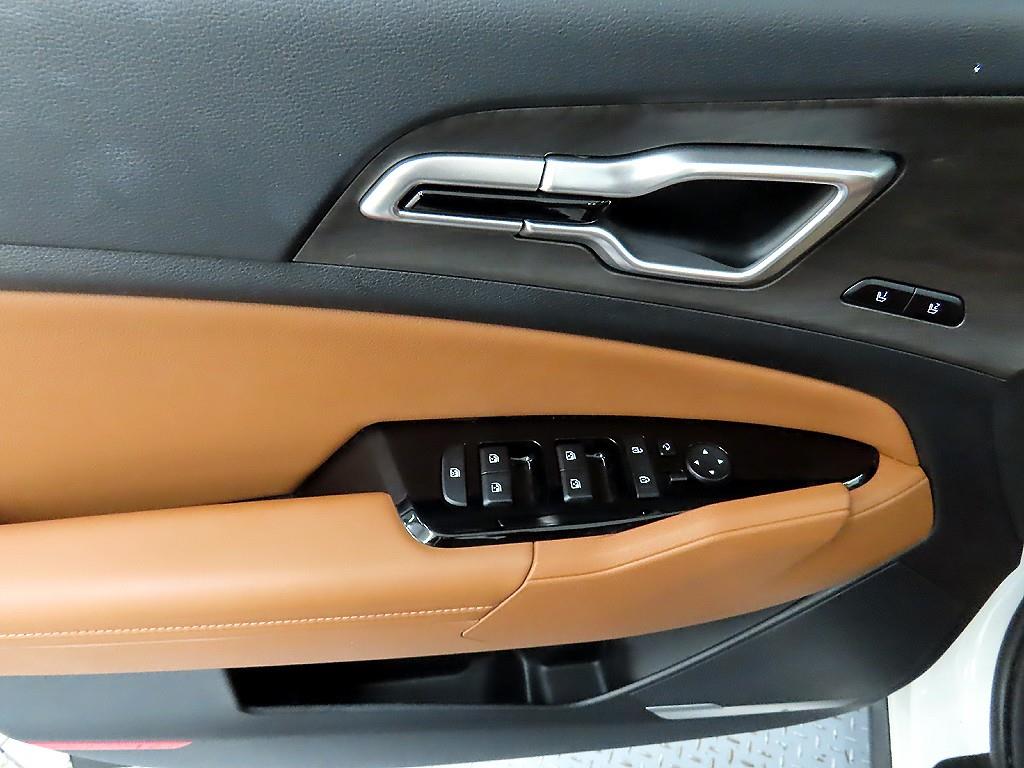 KIA Sportage - Vista 11