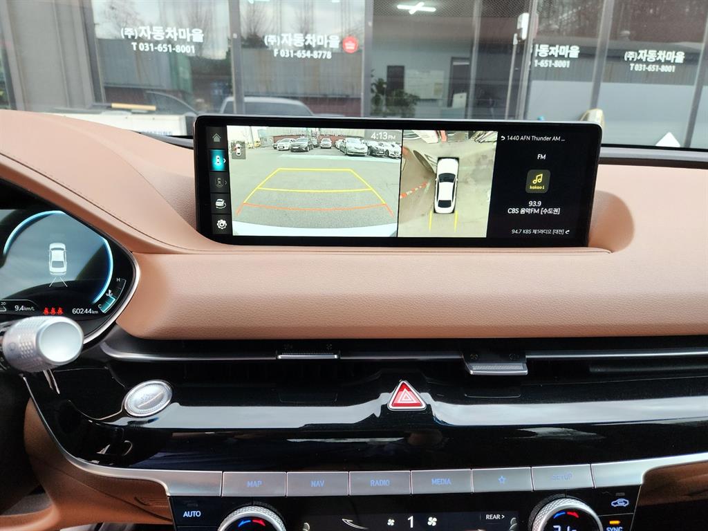 Genesis G80 - Vista 12