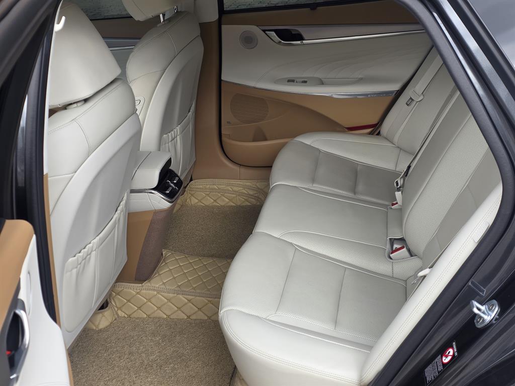 HYUNDAI Grandeur 2020 Gris - Importación desde Corea - HF Imports Iquique - Foto 13