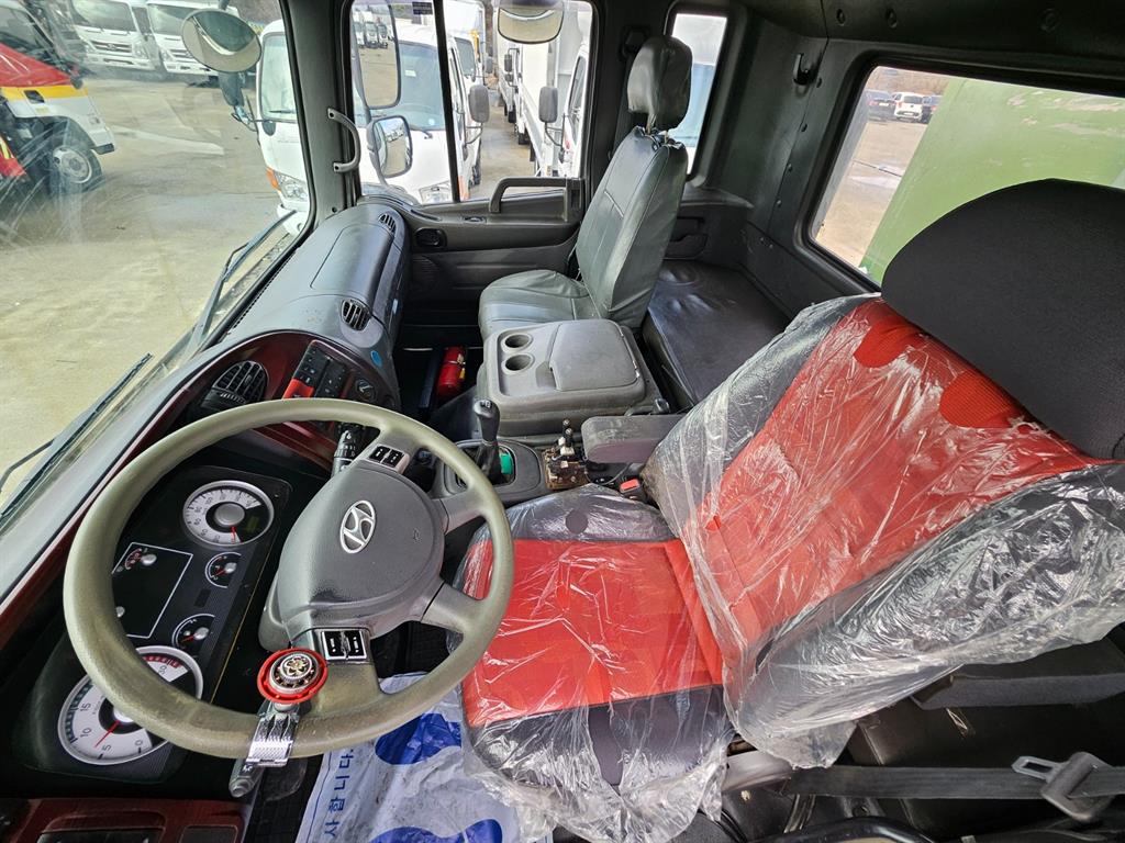 medium and large cargo Special 2012 Blanco - Importación desde Corea - HF Imports Iquique - Foto 14