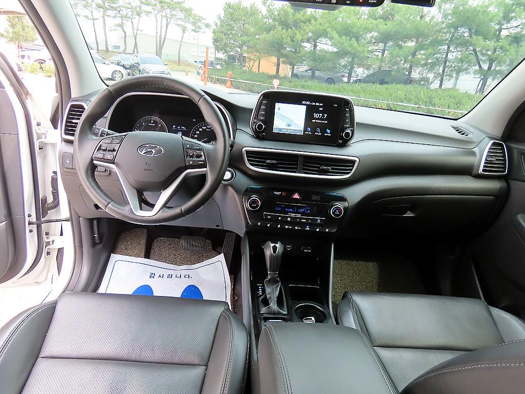 HYUNDAI Tucson - Vista 7