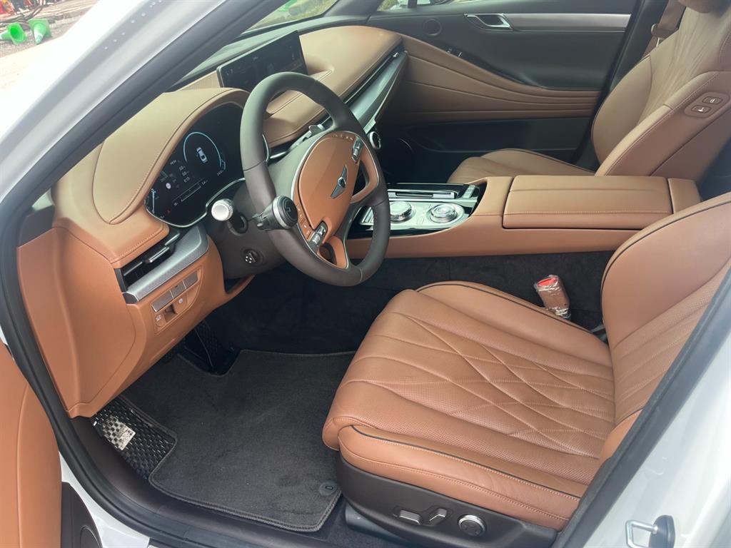 Genesis G80 - Vista 6