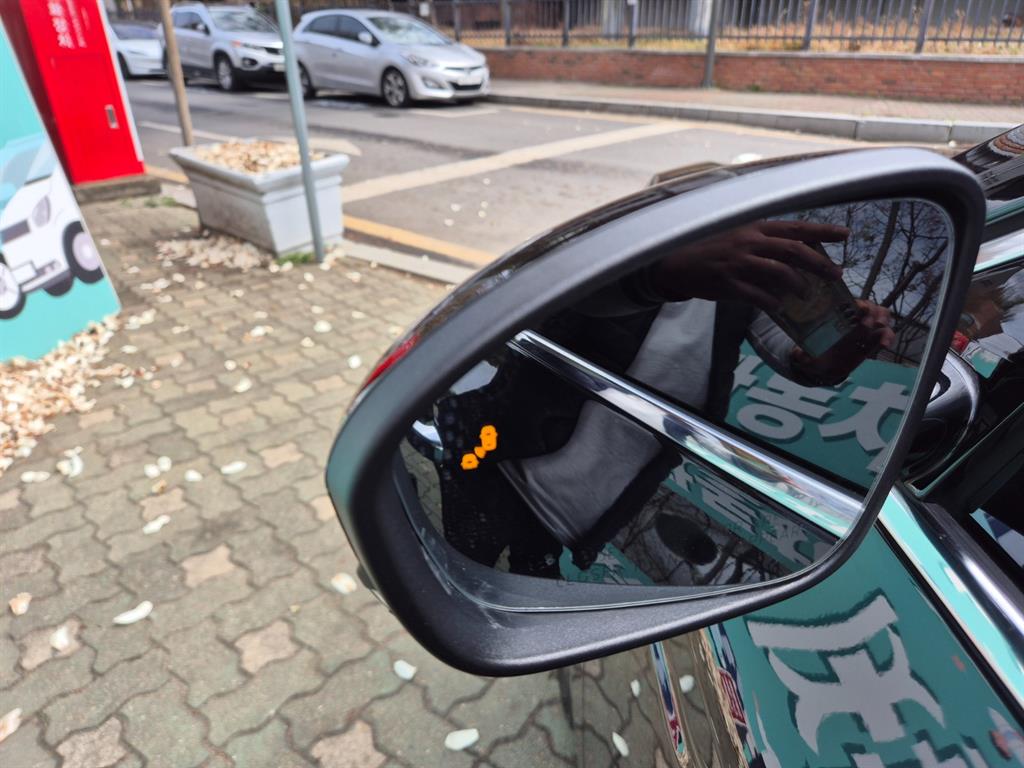 SAMSUNG SM6 - Vista 9