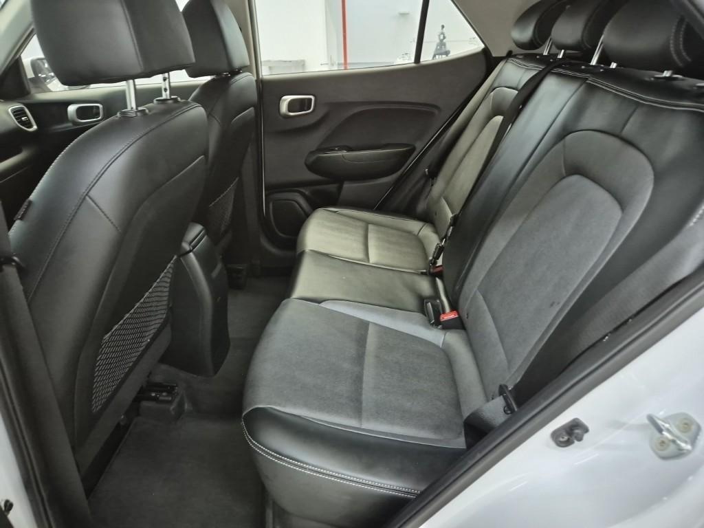 HYUNDAI Venue 2020 Blanco - Importación desde Corea - HF Imports Iquique - Foto 17