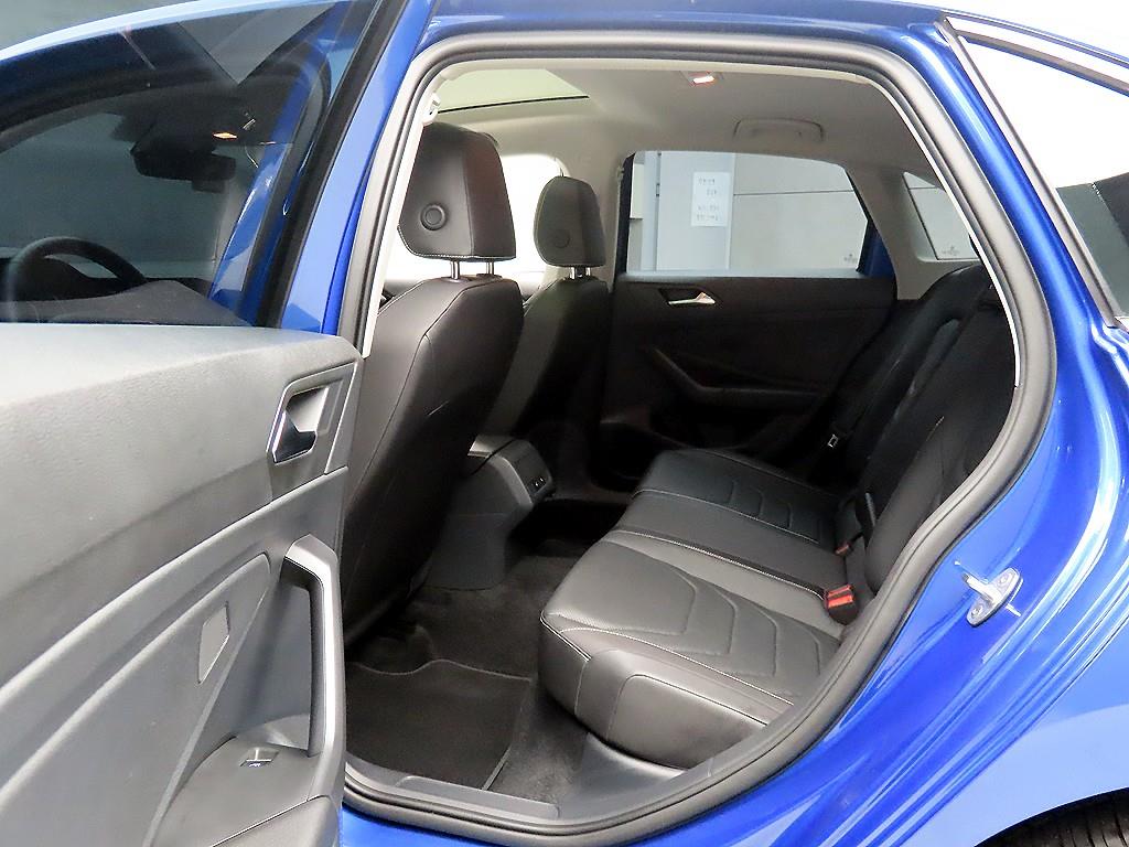 Volkswagen Jetta - Vista 6