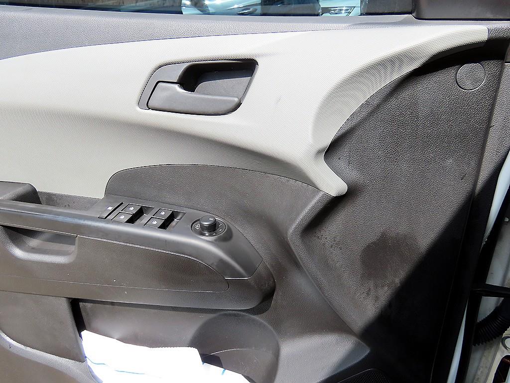 Chevrolet Abeo - Vista 12