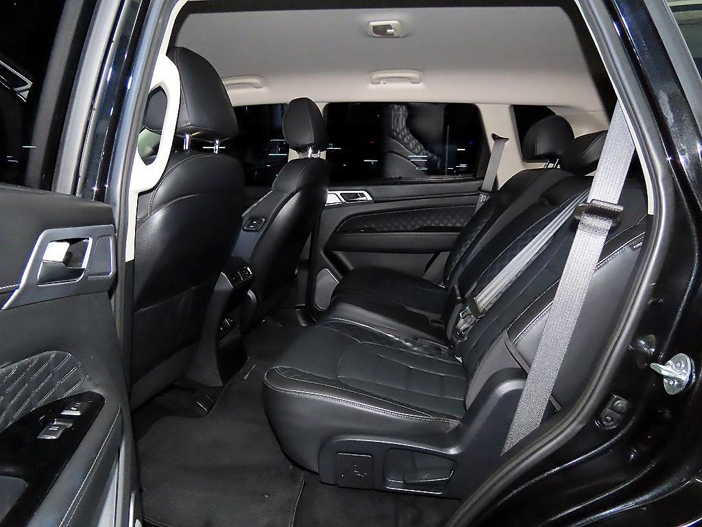 Ssangyong Rexton - Vista 7