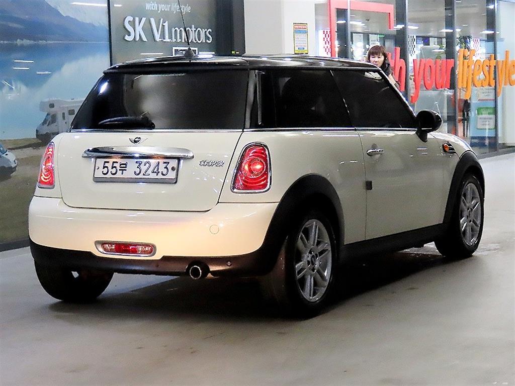 Mini Cooper - Vista 4