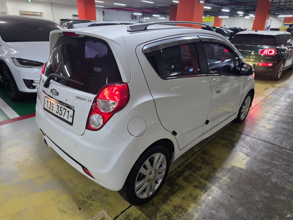 Chevrolet Spark - Vista 4