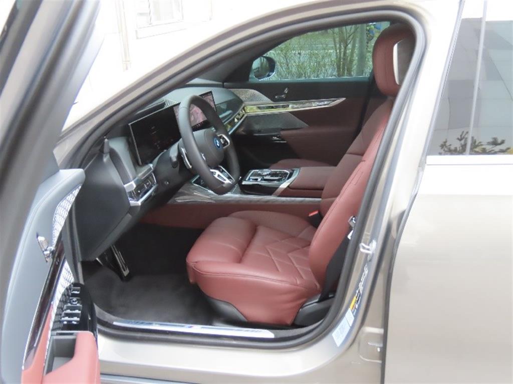 BMW i7 2025 - Importación desde Corea - HF Imports Iquique - Foto 13