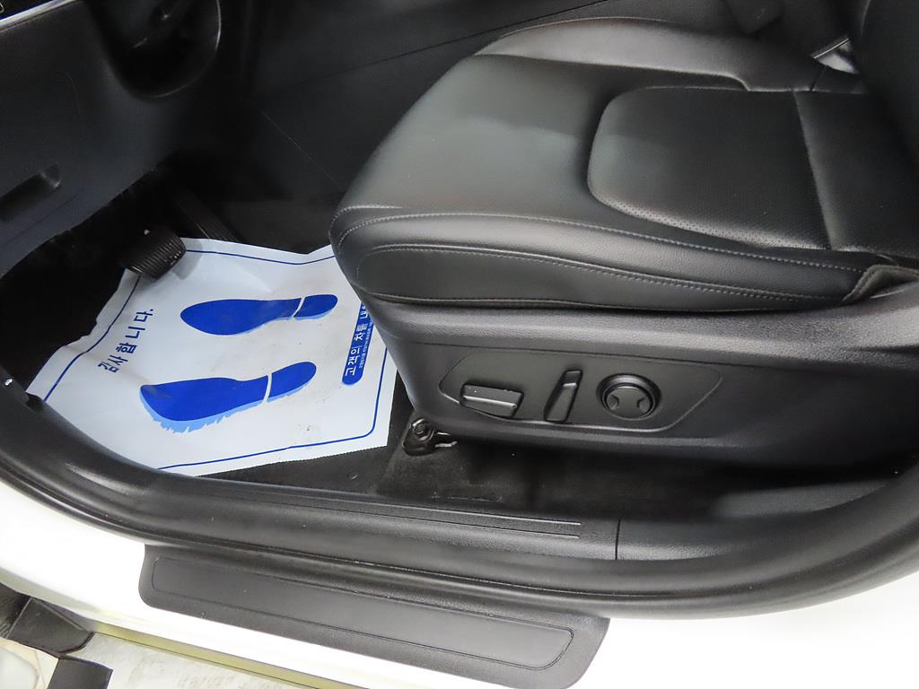 KIA Sportage 2023 Blanco - Importación desde Corea - HF Imports Iquique - Foto 17