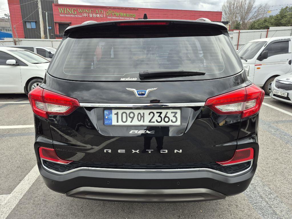 Ssangyong Rexton - Vista 4