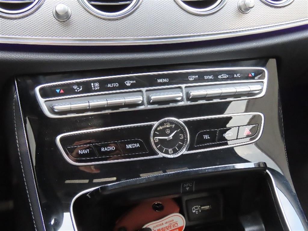 Mercedes Benz E class 2019 Blanco - Importación desde Corea - HF Imports Iquique - Foto 8