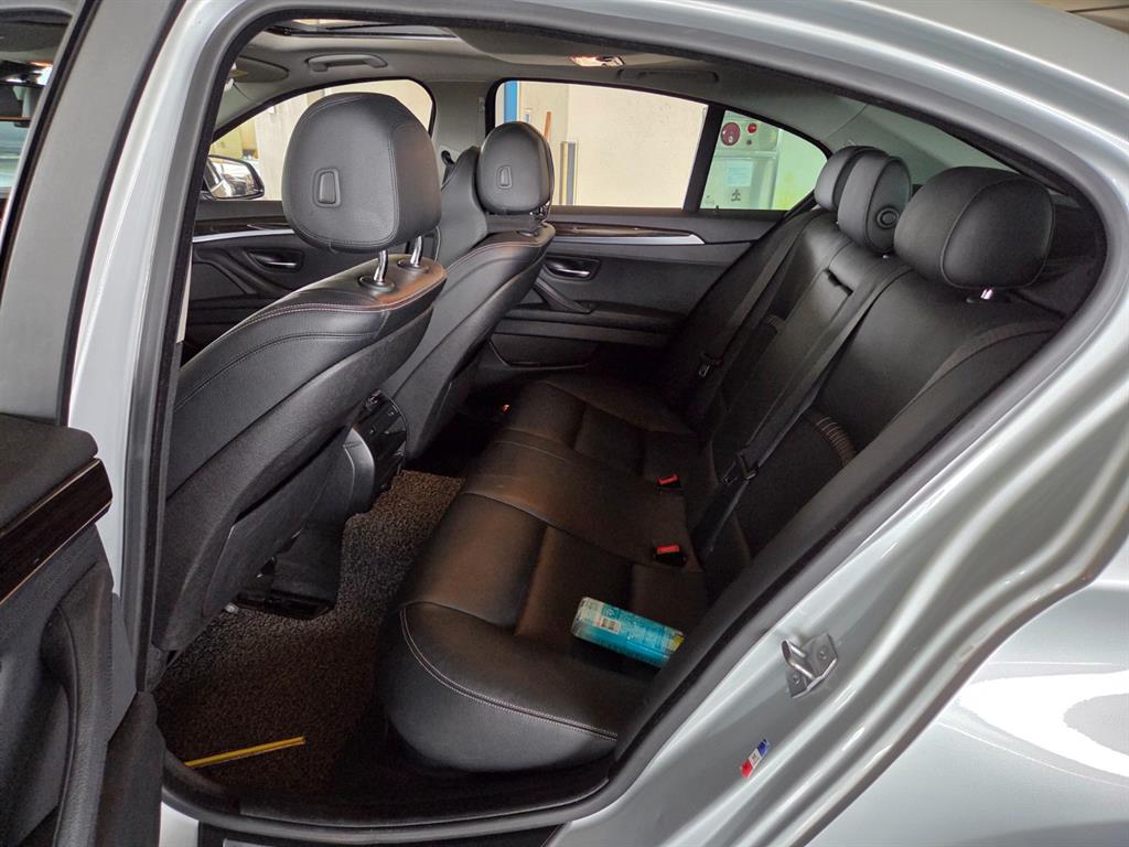 BMW 5 Series - Vista 7