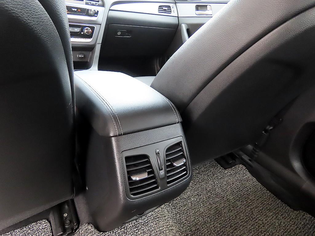 HYUNDAI Sonata 2019 Gris - Importación desde Corea - HF Imports Iquique - Foto 17