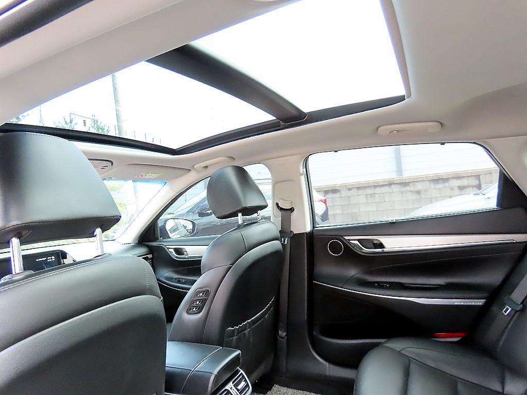 HYUNDAI Grandeur 2022 Negro - Importación desde Corea - HF Imports Iquique - Foto 15