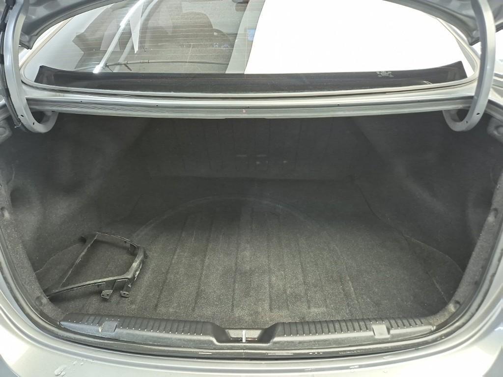 HYUNDAI Avante 2014 Gris - Importación desde Corea - HF Imports Iquique - Foto 18