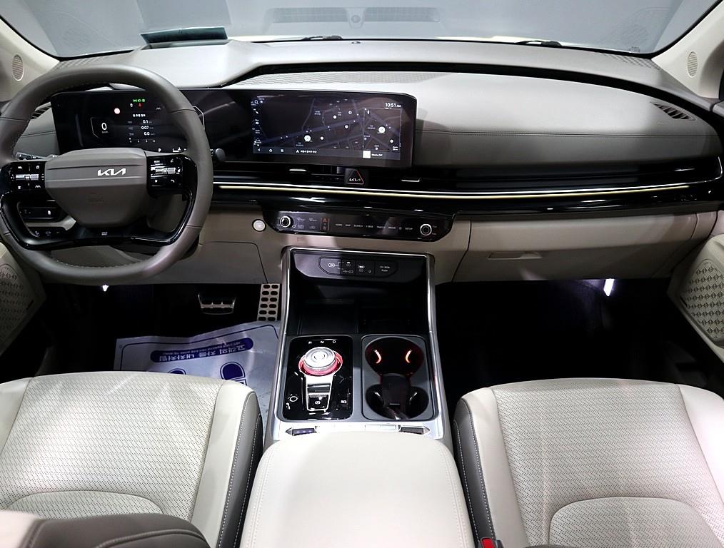 KIA Carnival - Vista 5