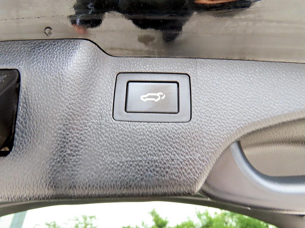 HYUNDAI Santa Fe 2016 Negro - Importación desde Corea - HF Imports Iquique - Foto 17