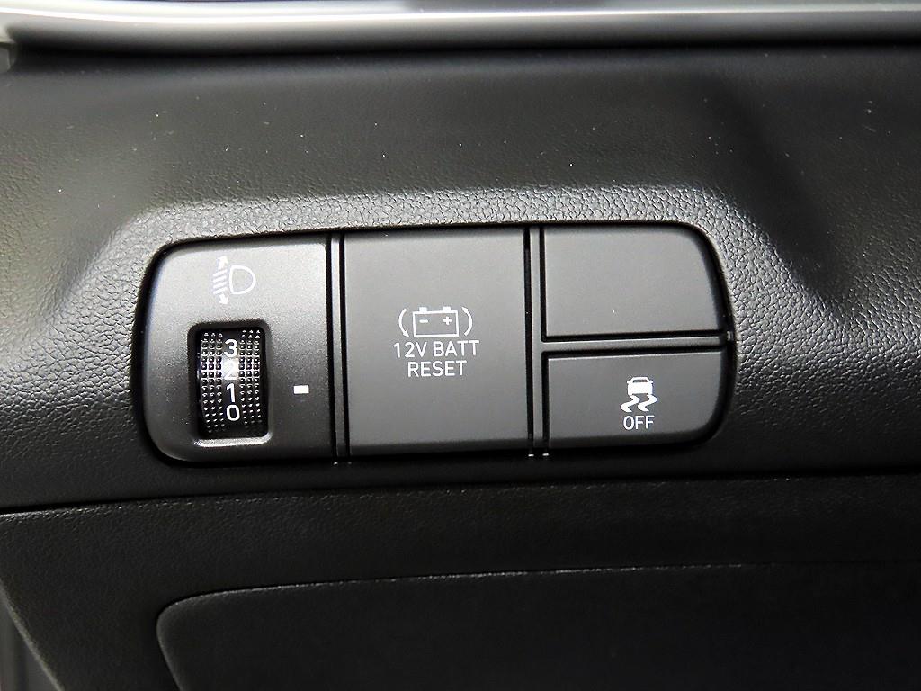 HYUNDAI Avante 2025 Blanco - Importación desde Corea - HF Imports Iquique - Foto 14