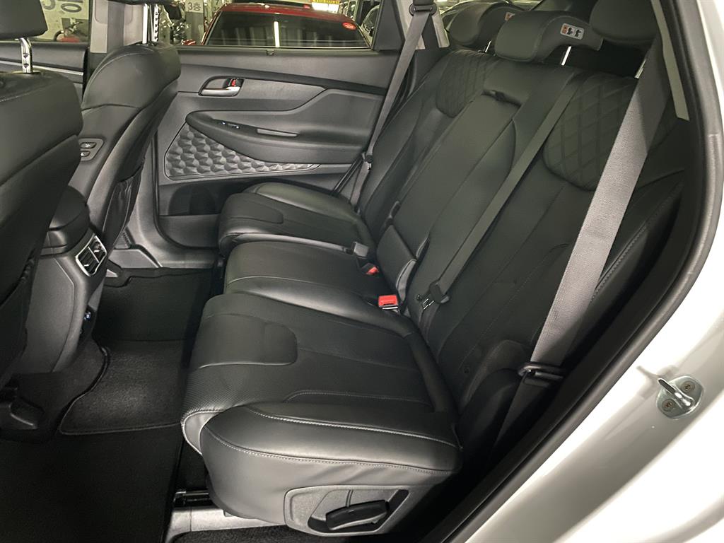 HYUNDAI Santa Fe - Vista 12