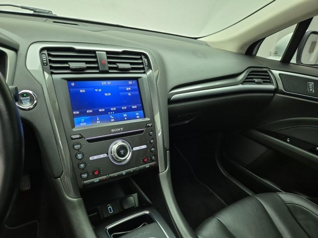 Ford Mondeo - Vista 8