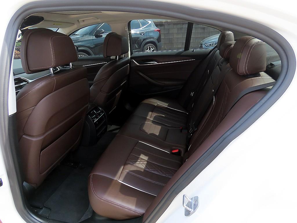 BMW 5 Series - Vista 6