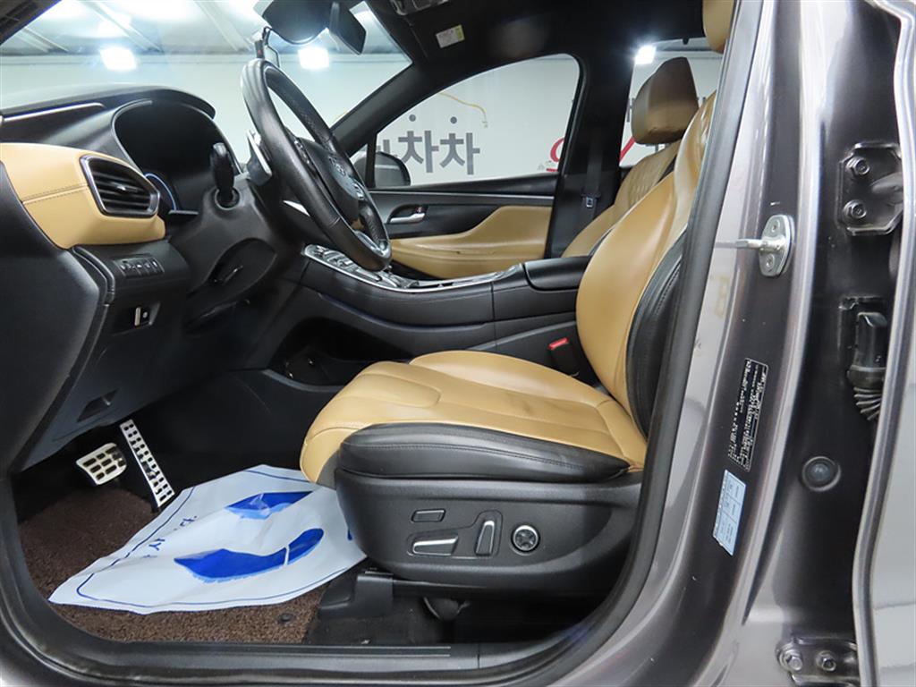 HYUNDAI Santa Fe - Vista 5